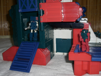 �Ȃ񂾂��S���݂����B