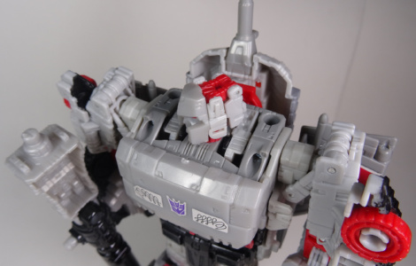 ���A�����̕ό`���Y���Ă�