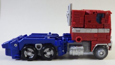 �ό`�O�̃L���u��������B