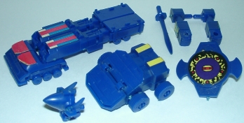 �_�C�i���r���̎ԗւ��P�������Ă܂��B