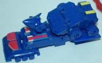 �M�����[�̃p�l���͑g�ւ��œW�J