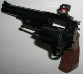 �V�����_�[���X����ۂɂ́A�����Ȃ����ɂ��鏬���ȃ��o�[�������ă��b�N���������܂�