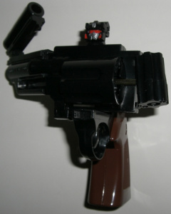 �_��������̂ŁA���r���o���Ȃ��ƉE�r�̕ό`�͕s�\