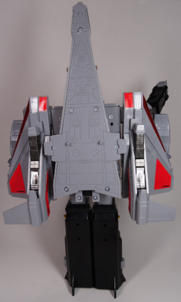 �t�����g�m�[�Y�̗��Ƀf�B�e�[�����т�����B